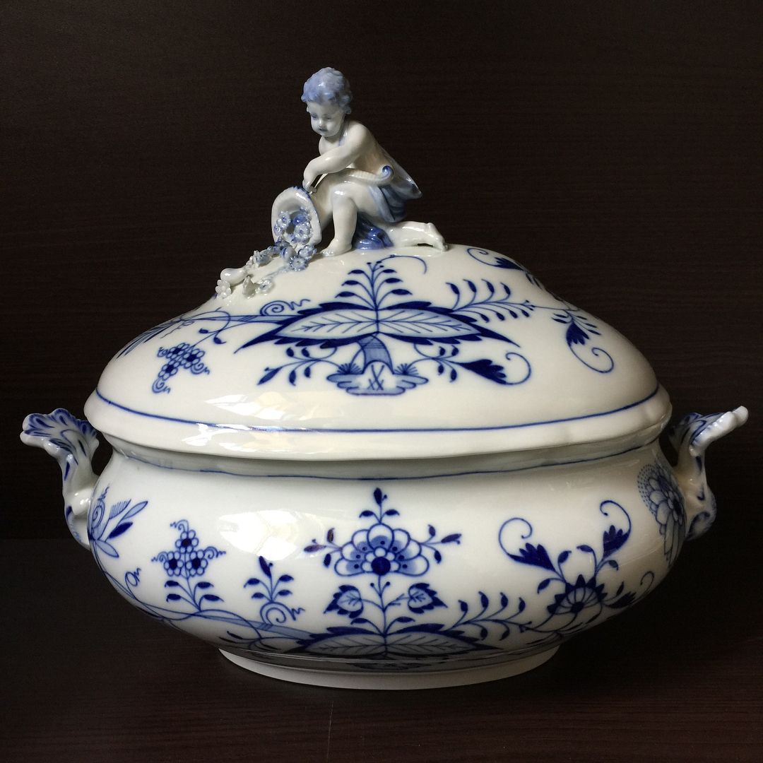 Tureens<br>.