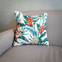 Load image into Gallery viewer, St Tropez  Scatter Cushion with Inner
