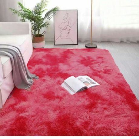 Vibrant Red Shaggy Rug/Carpet (200cmx150cm)