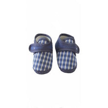 Load image into Gallery viewer, Newborn Baby Soft Sole, Pre-walker Shoes - Set of 3
