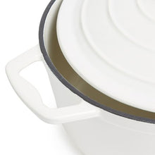 Load image into Gallery viewer, George &amp; Mason - 25cm Round Enamel Cast Iron Casserole - Cream
