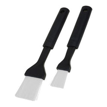 Load image into Gallery viewer, Eco Pastry Brushes Set Of 2
