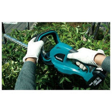 Load image into Gallery viewer, Makita - Hedge Trimmer DUH523Z with 1 x Battery and 1 x Compact Charger
