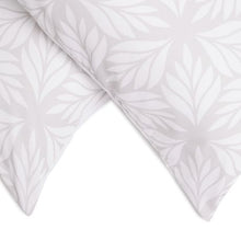 Load image into Gallery viewer, George &amp; Mason - Stylised Leaves Pillowcase - Set of 2
