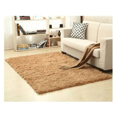 Light Brown Shaggy Rug\Carpet