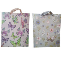 Load image into Gallery viewer, 4x Beautiful Design Gift Bags - 32cm
