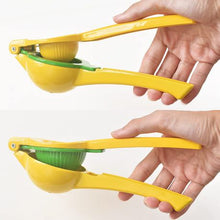 Load image into Gallery viewer, Manual Citrus Squeezer Juicer
