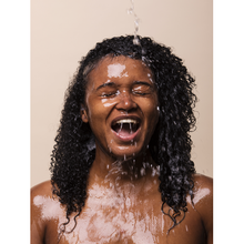 Load image into Gallery viewer, Suki Suki Naturals Mongongo Maracuja Detangling &amp; Nourishing Conditioner
