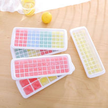 Load image into Gallery viewer, Pack of 2 Ice cube trays with lids - 48 grid
