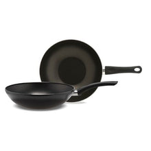 Load image into Gallery viewer, Piardi Vulcano Black Wok Pan 28cm
