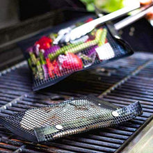 Load image into Gallery viewer, Cre8tive Braai Heat Resistant Non-stick Grilling Mesh Black
