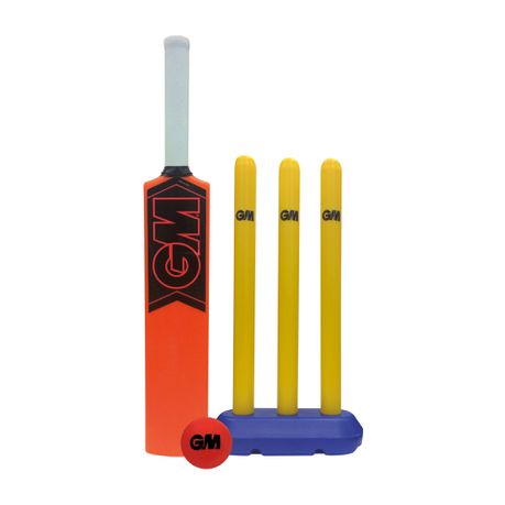 GM Striker Cricket Set