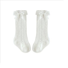 Load image into Gallery viewer, Baebe - Spanish Style Princess Socks (Size M) - White
