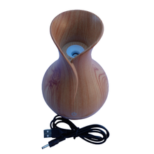 Load image into Gallery viewer, Wooden LED Humidifying Lamp
