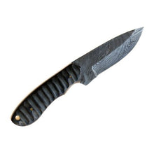 Load image into Gallery viewer, Handmade Damascus Knife Corrugated Handle Black
