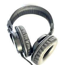 Load image into Gallery viewer, Powerworks HPW3000 Studio Closed-back Dynamic Headphones
